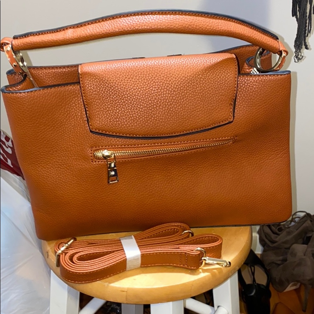 Handbag - Picture 2 of 2